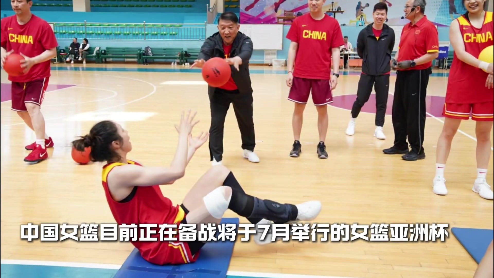 mk体育在线登录入口宫鲁鸣：中国女篮体能和国际上有差距 支持更多队员去海外联赛